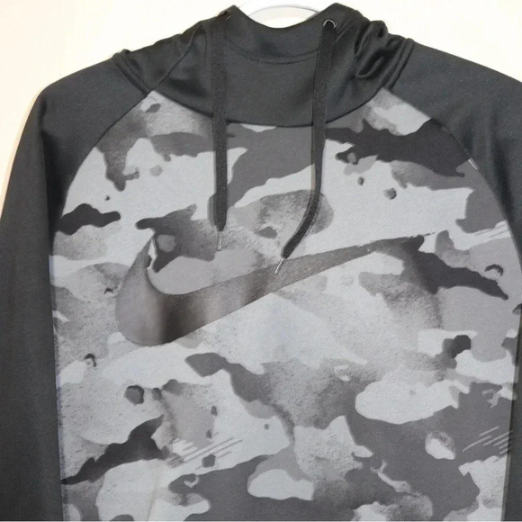 Nike drifit hoodie - Picture 3 of 3